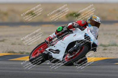 media/Jan-14-2023-SoCal Trackdays (Sat) [[497694156f]]/Turn 4 Set 1 (1020am)/